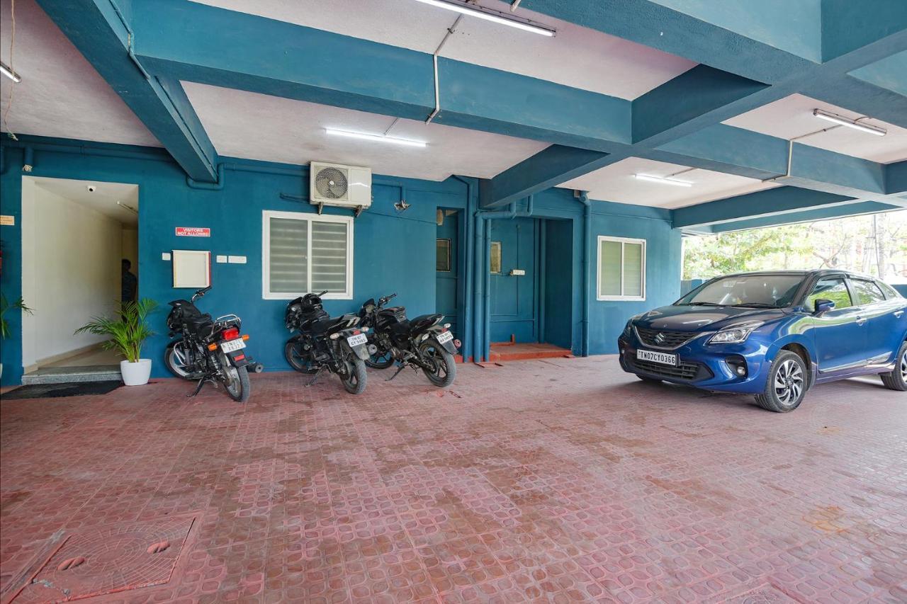 Fabhotel Sasti Inn - Nr Green Meadows Resort & National Institute Of Ocean Technology Siruseri Экстерьер фото